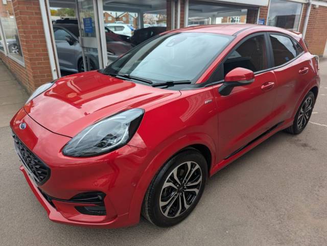 Ford Puma 1.0 EcoBoost Hybrid mHEV ST-Line 5dr Hatchback Petrol Red