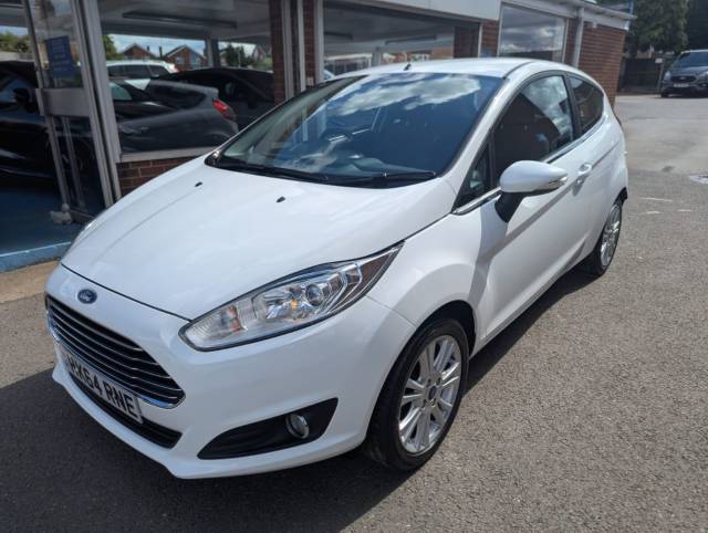 Ford Fiesta 1.25 82 Zetec 3dr Hatchback Petrol White