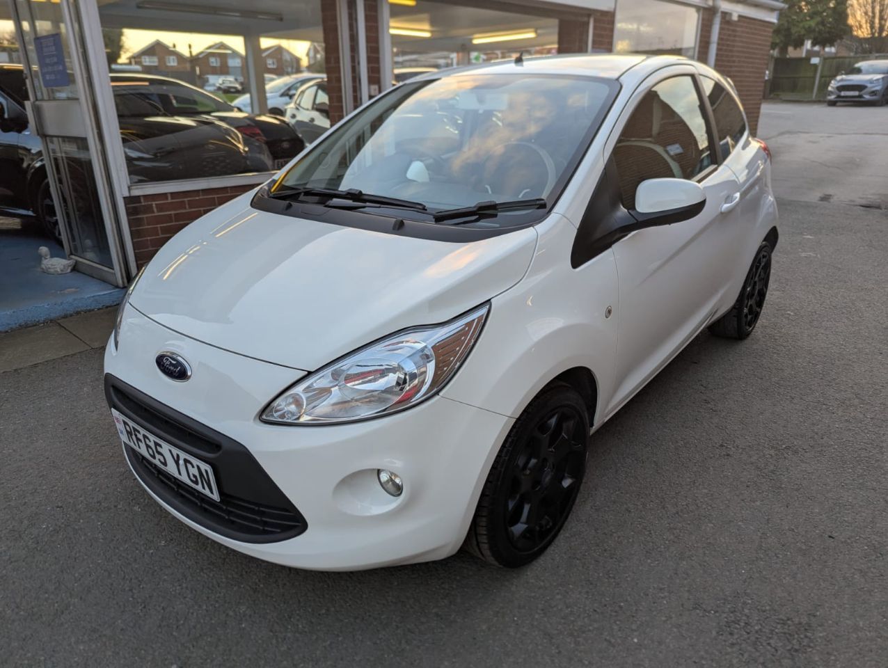 2015 Ford Ka