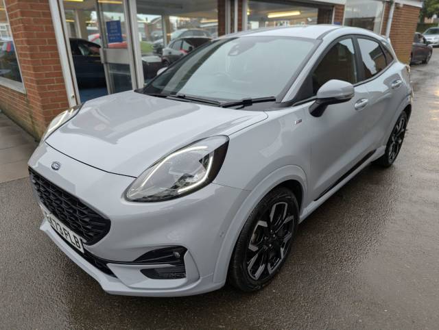 Ford Puma 1.0 EcoBoost Hybrid mHEV ST-Line X 5dr Hatchback Petrol Grey