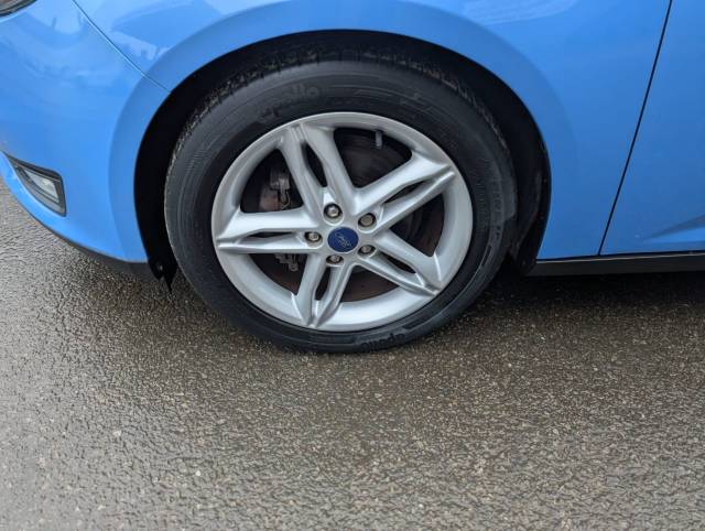 2016 Ford Focus 1.5 TDCi 120 Zetec 5dr